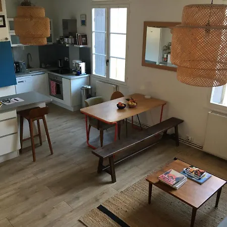 Holiday home Maison Avec Terrasse A Arles, Provence *